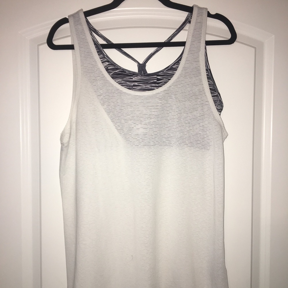 Champion Athletic top